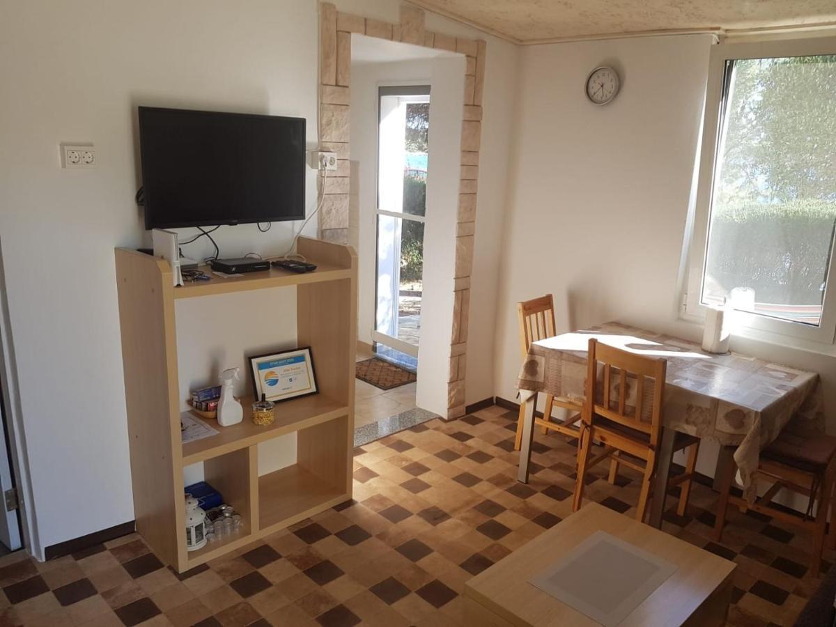 Mrljane Secluded Fisherman'S Cottage Cove Zuborovica, Pasman - 321 מראה חיצוני תמונה